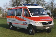 SH-Polizei-Ambulanz-120221227_14594167